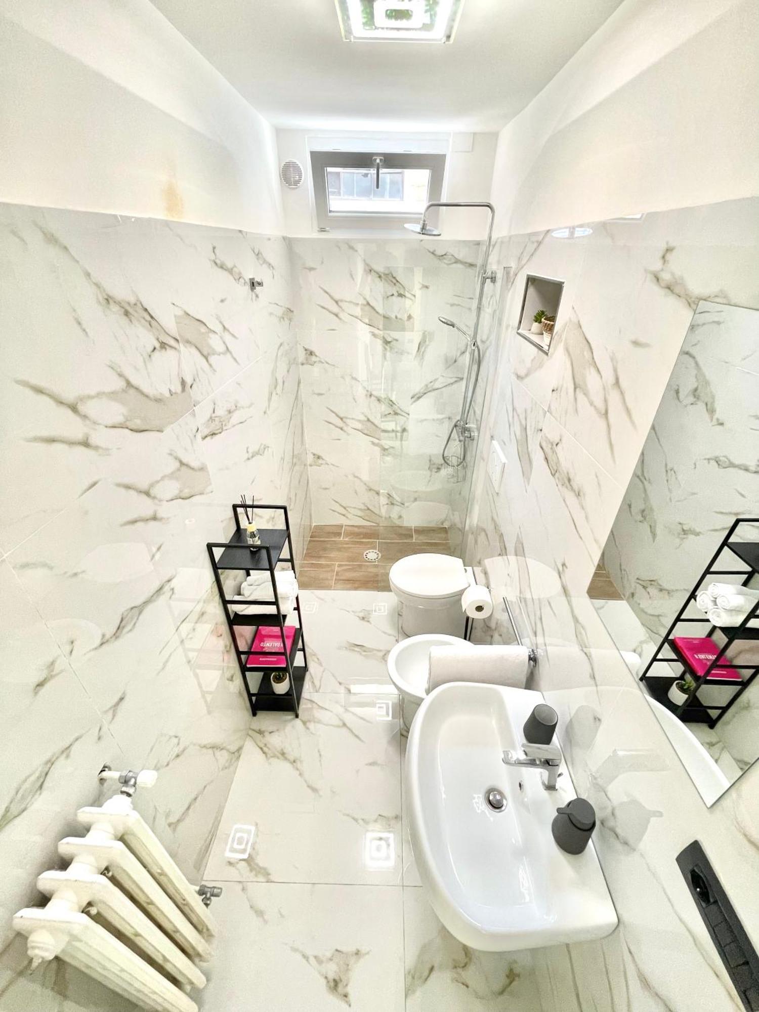 Vohis Luxury House - Fast Wi-Fi & Easy Parking Apartment Lecce Exterior photo