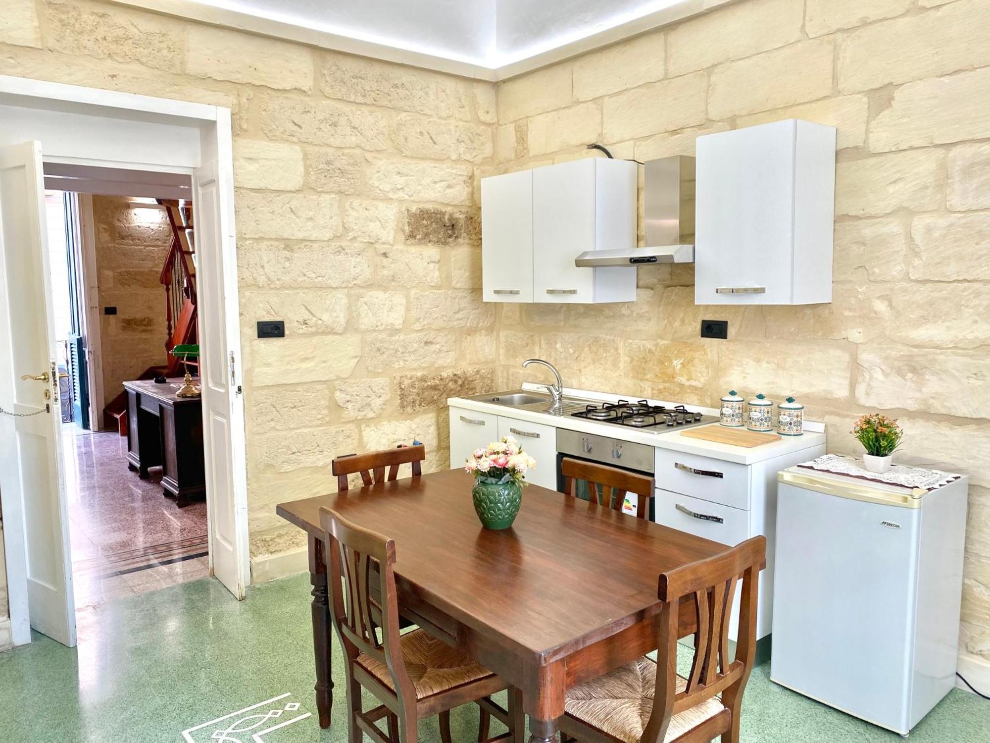 Vohis Luxury House - Fast Wi-Fi & Easy Parking Apartment Lecce Exterior photo