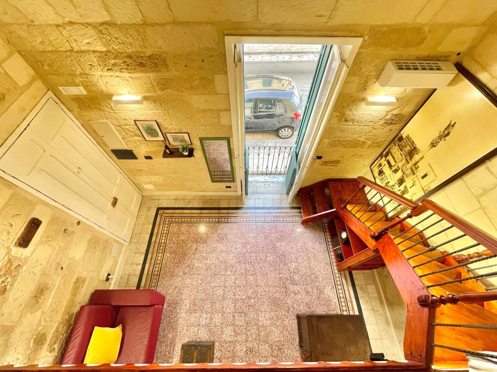 Vohis Luxury House - Fast Wi-Fi & Easy Parking Apartment Lecce Exterior photo